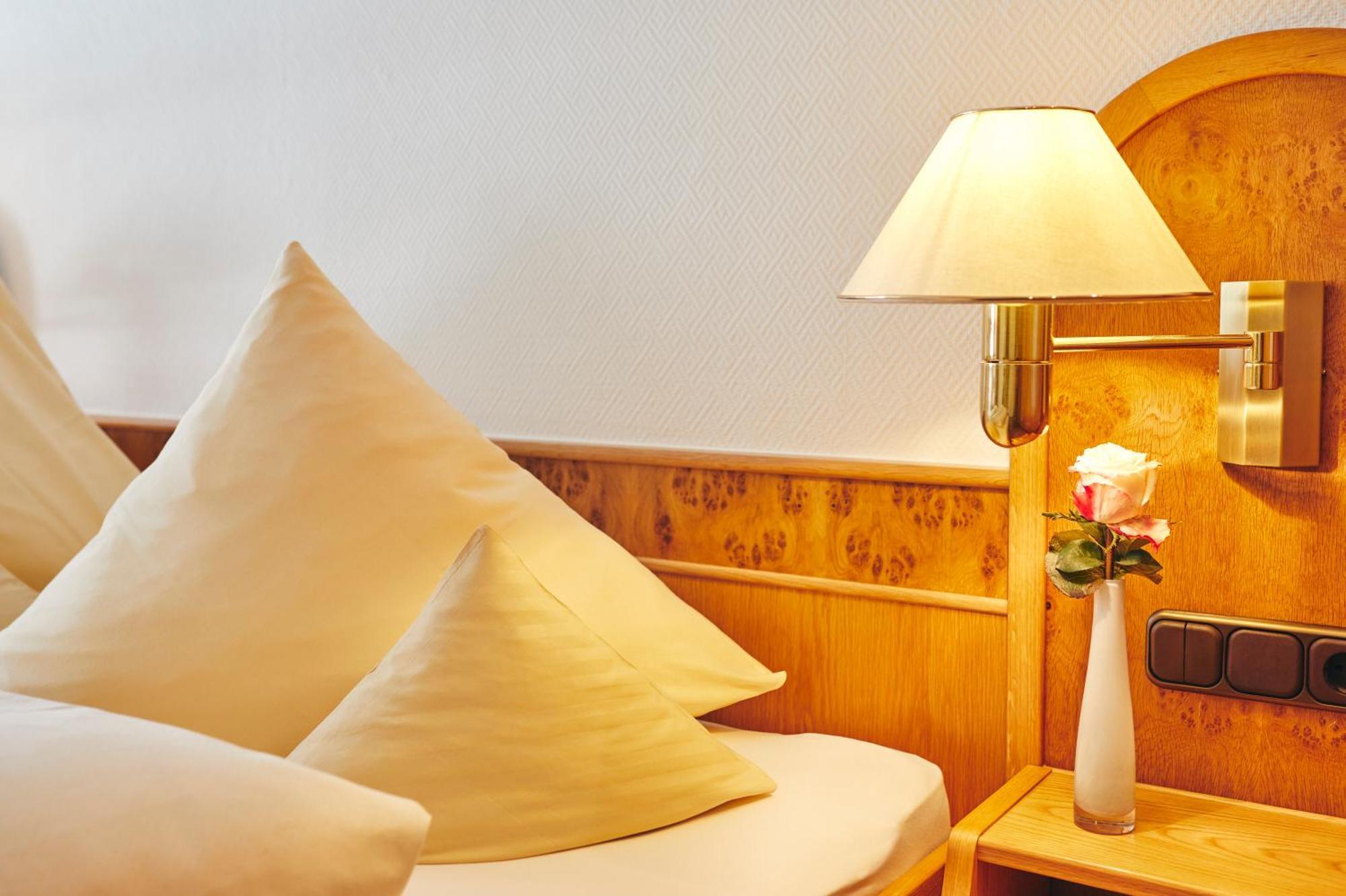 Rueters Parkhotel Виллинген Экстерьер фото